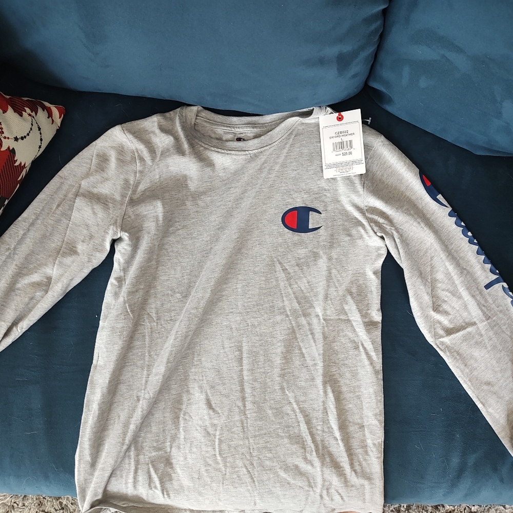 Champion long sleeve boys/youth